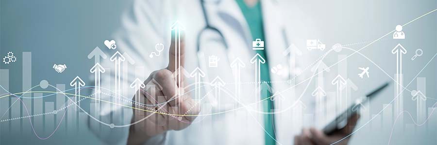 Doctor using AI