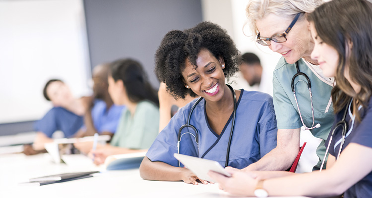 Medical_Nurses_0015_SM_750x400.jpg (Original)
