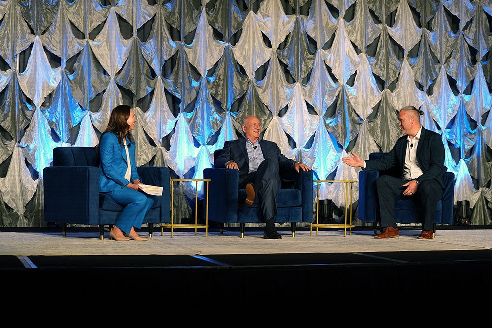 From left, Bonnie Lai, SVP and GM, clinical and physician
    preference; Mark Schreiber, VP, national accounts, Edwards Lifesciences; Karl Karlsson, VP, Sg2 life
    sciences and industry