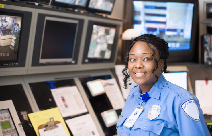 PurchaseServices_Security_0004_740x476.jpg (Original)