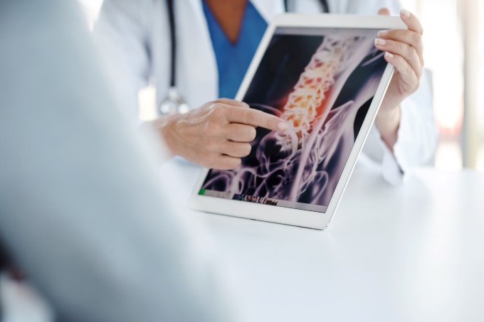 blog spine imaging.jpg (Original)